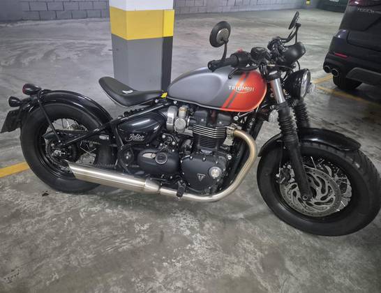 TRIUMPH BONNEVILLE BOBBER 1200 TRIUMPH BONNEVILLE BOBBER 1200